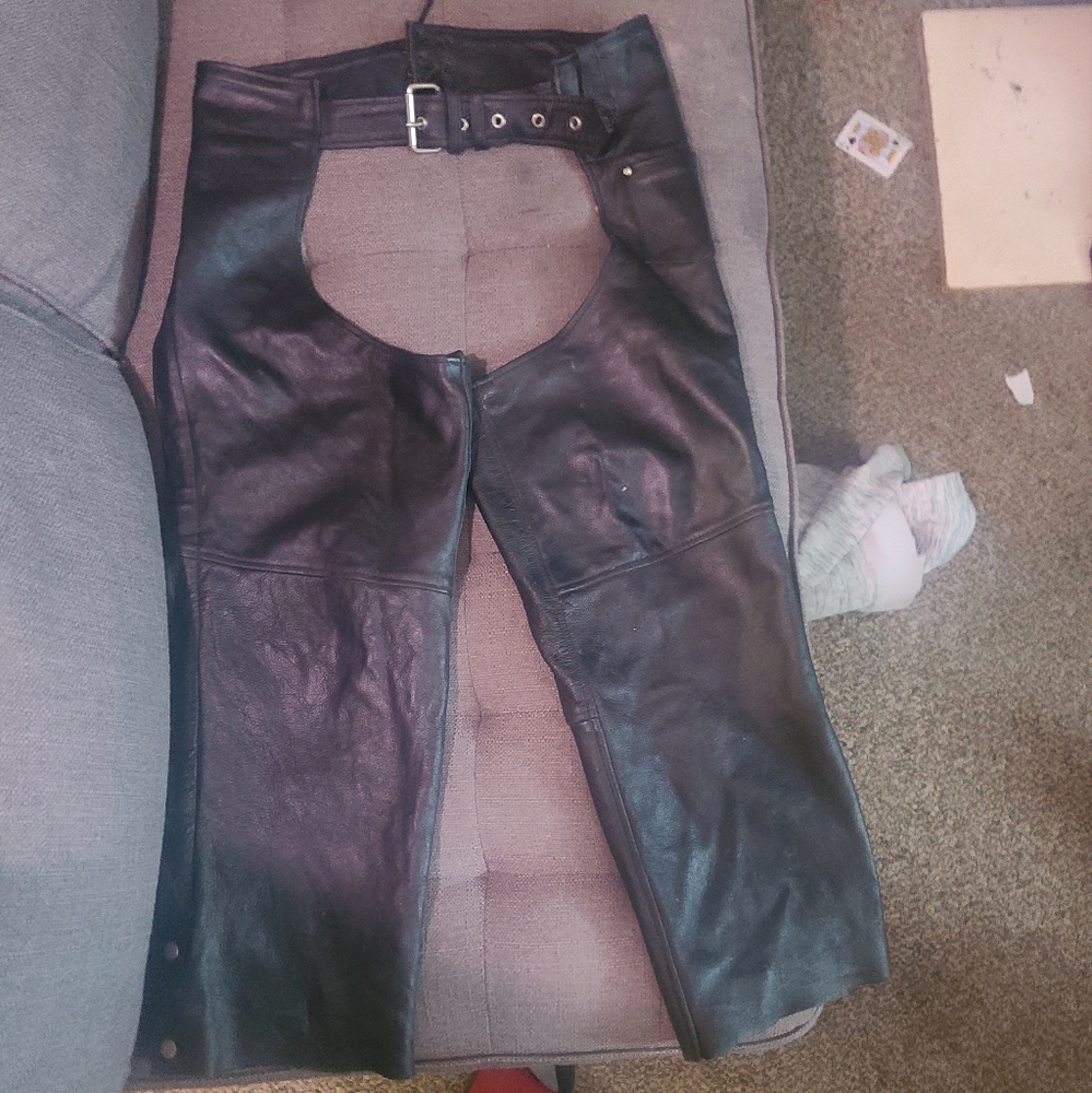 Cruiser leather chaps